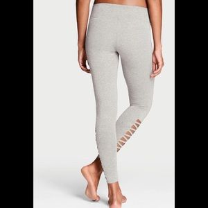 NWT Victoria’s Secret cutout leggings